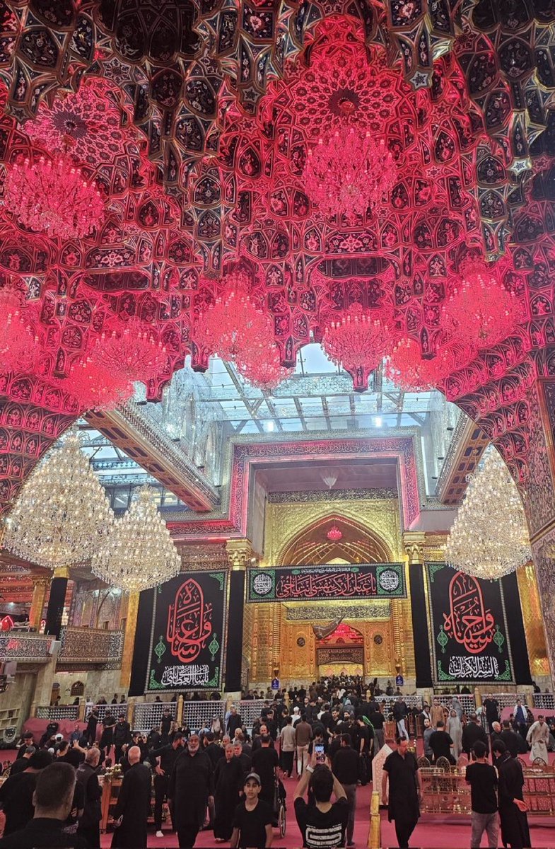 pourka_rim's tweet image. 🏴🇮🇷🥀
از من دو دست بر كمر و از تو دو دست بر زمين
دستي دگر كجاست كه خاكي بسر كنم
ياكاشف الكرب عن وجه الحسين
اكشف كربي بحق اخيك الحسين
#درهواي_آزادگي
#شب_نهم_محرم_بوقت_ايران_سربلند
🏴🇮🇷
نقاشي: استاد فرشچيان
اثر:پرچمدار كربلا