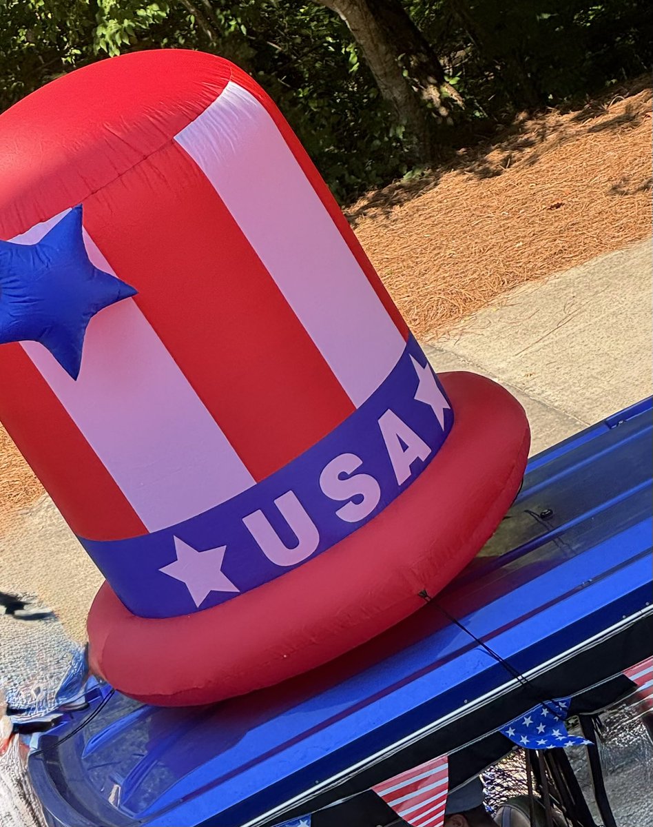 mayemusk's tweet image. Red, white and blue 🇺🇸
Happy 4th of July 🇺🇸
@XFashion