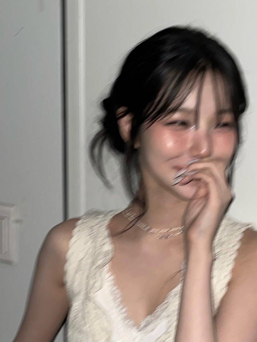 jiheon pics! tweet media