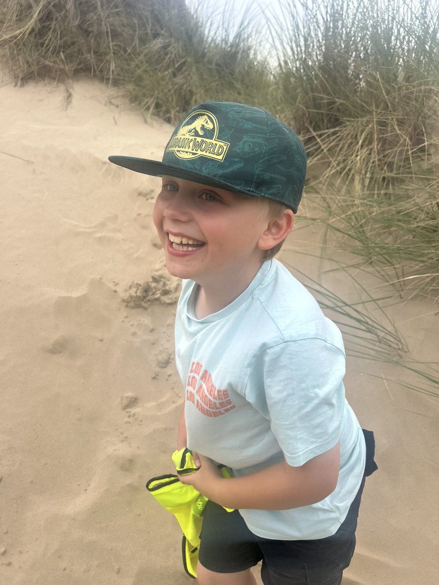 Miss Stratton tweet media