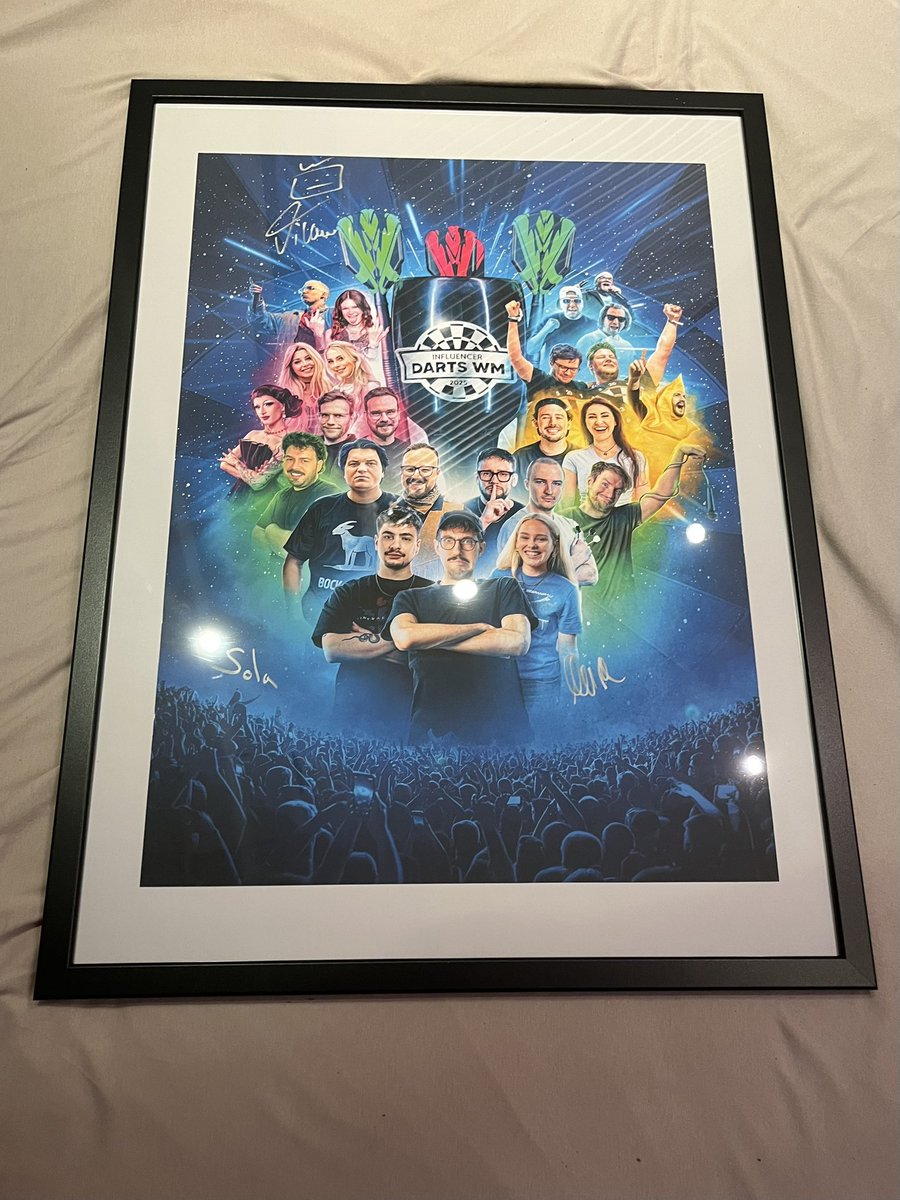 Sims (@simssimsala) on Twitter photo OMG das ist sooo cool 😭😎
Vielen lieben Dank für diese Überraschung <a href="/I3Agency/">INSTINCT3🏳️🌈</a> <a href="/IDWM_Official/">Influencer Darts WM</a> OMG das ist sooo cool 😭😎
Vielen lieben Dank für diese Überraschung <a href="/I3Agency/">INSTINCT3🏳️🌈</a> <a href="/IDWM_Official/">Influencer Darts WM</a>