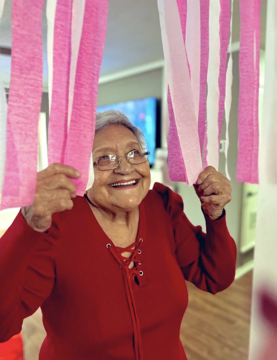Gigi214TX's tweet image. With a heavy heart, I share that my beloved mother gained her angel wings last night at 93.
She was a radiant beacon of love,humor, and strength for our family, and her memory will live on in our hearts forever.
Many of you have been, and will always be, cherished members of…