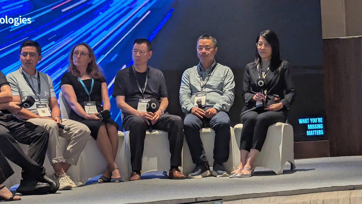Thidathipw's tweet image. Nanopore Day, #shanghai