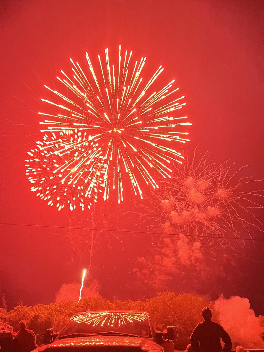 Happy 4th of July to Porters everywhere and to our entire Nation. Celebrate family, friends, neighbors, community and freedom. #besttogether