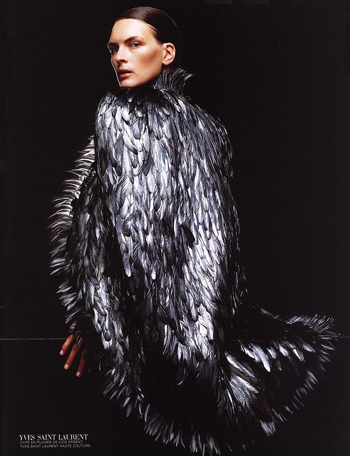 LaModeUnknown's tweet photo. FABULOUS 'Couture Apparente' editorial of ✨Vogue Paris✨ September 2000, in the lens of Wendelien Daan.🪡 https://t.co/giS41zYlwi