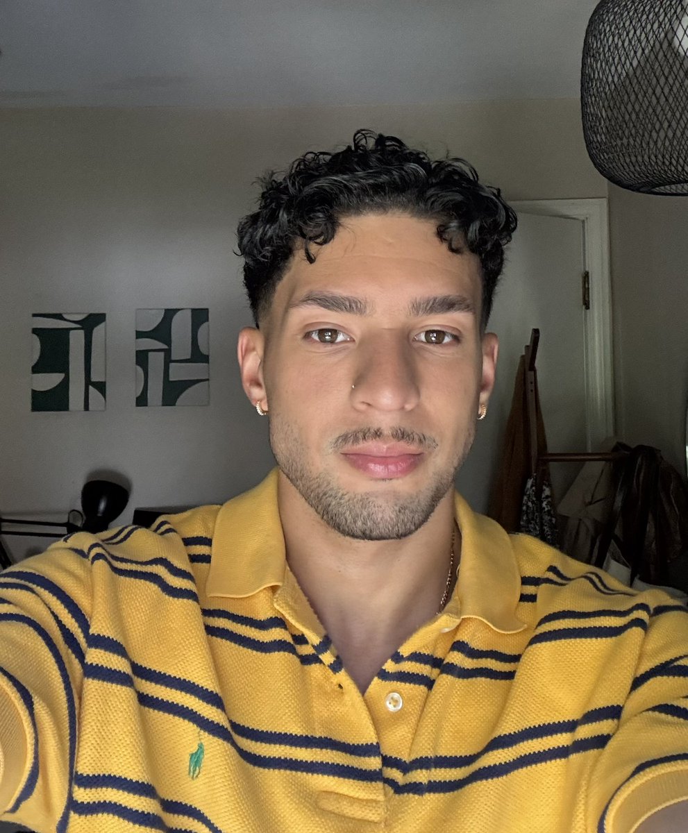 kfchristian's tweet image. recents 🏖️