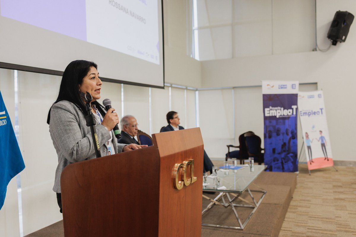 planperu's tweet photo. ✨ ¡Construyamos juntos el futuro del empleo joven en Perú!
Junto a @camaradelima y @CaplabOficial realizamos el workshop “Técnicos y profesionales que el Perú necesita” en el marco del proyecto #EmpleaT
💼 Más oportunidades, más inclusión.
#EmpleoJuvenil #IgualdadDeOportunidades https://t.co/tx8GbJS36r