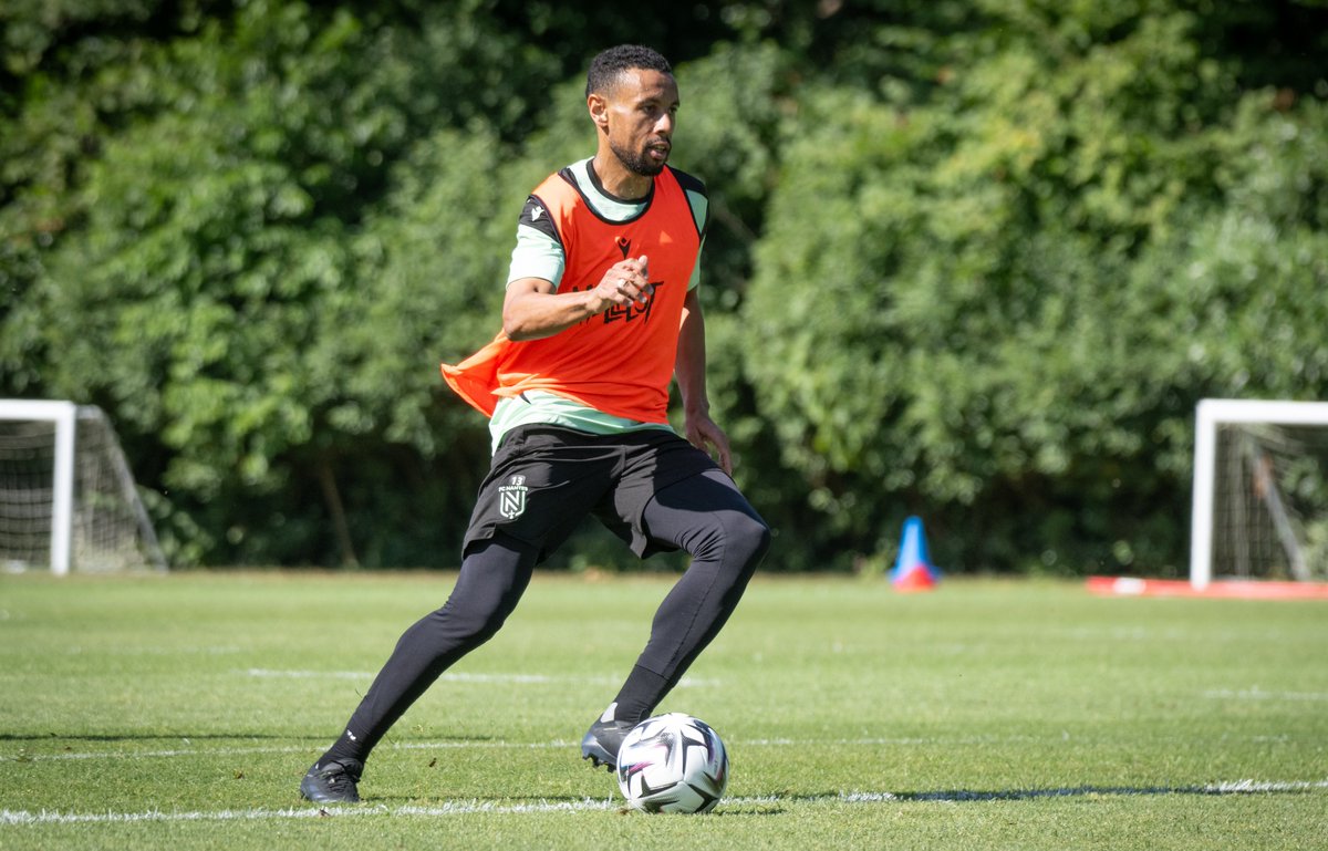 Francis Coquelin tweet media
