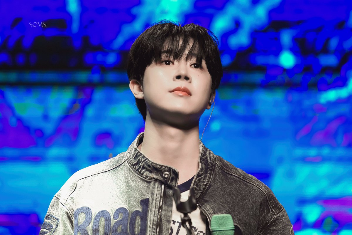 2025 동현 팬미팅 in 서울 <The Rise>
250607

#김동현 #KIMDONGHYUN
#동현 #DONGHYUN #STAR