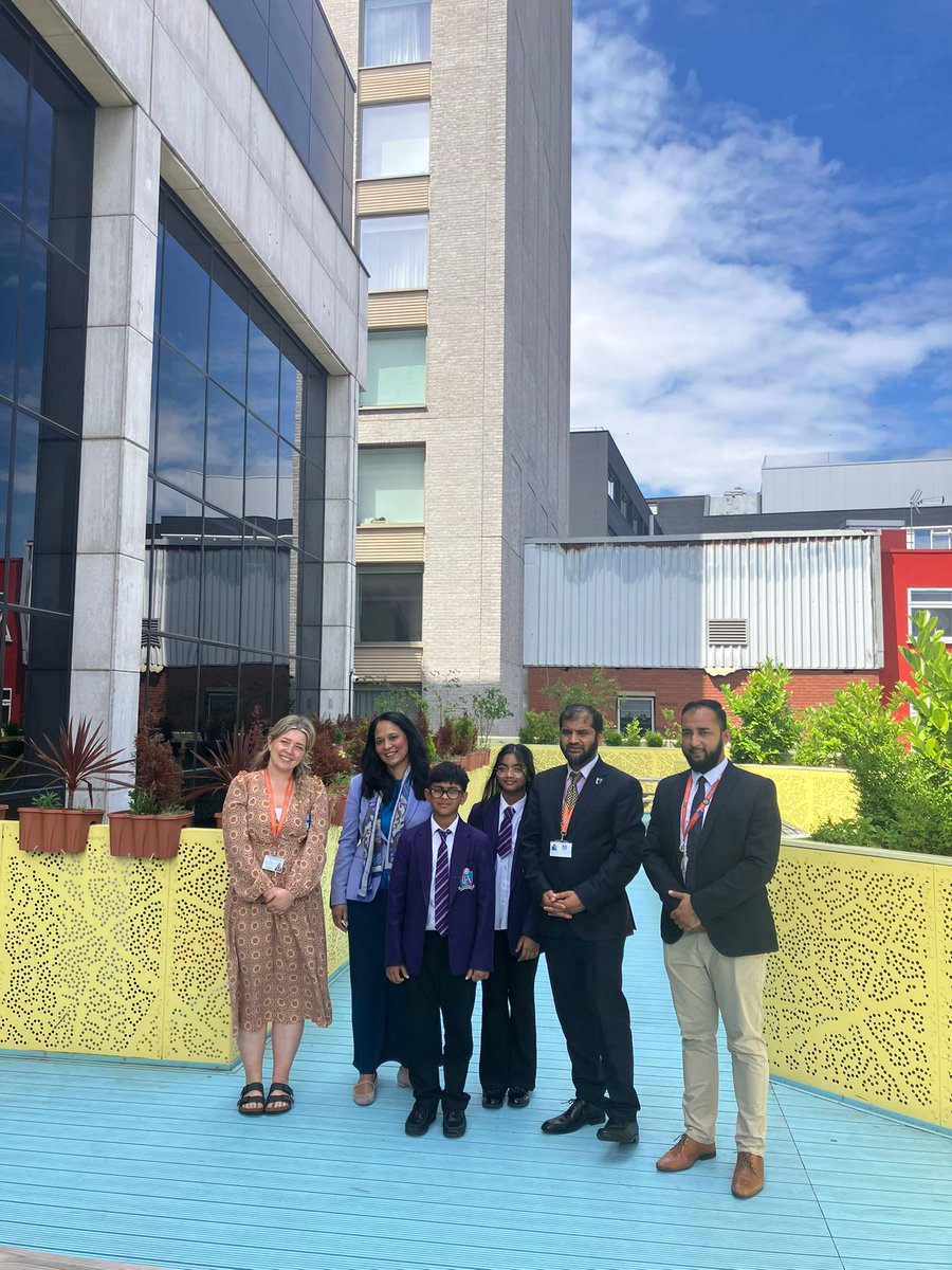 rushanaraali's tweet image. It was wonderful to visit London Enterprise Academy to hear from students about their recent school trips to Spain and Bangladesh, and discuss their hopes and aspirations for the future.