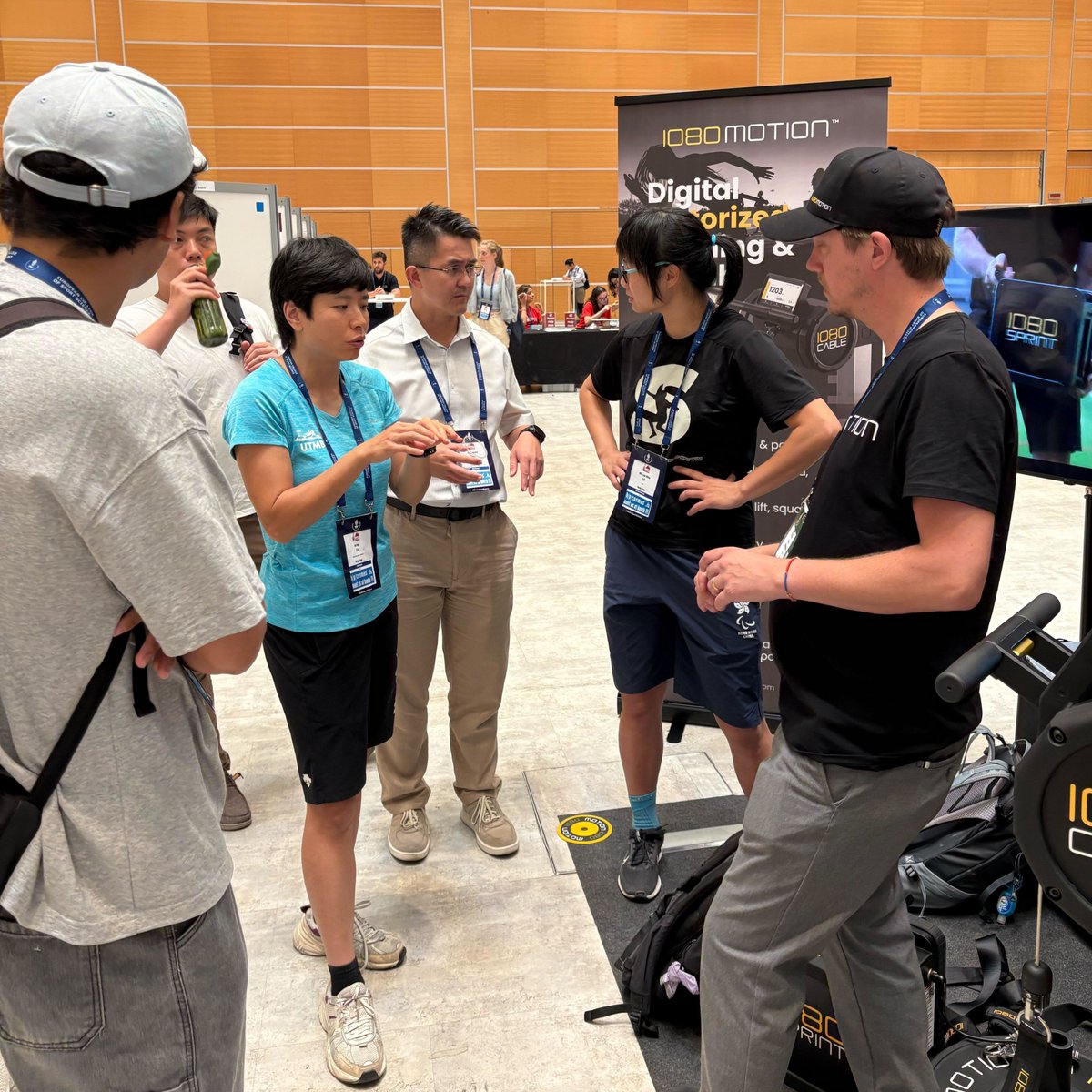 1080motion's tweet image. Connecting with practitioners from all over the world in 📍 Italy
At the 30th Annual Congress of @E_C_S_S, contributing to high-level conversations on all things human training, technology, and sport science. Always great getting to see clients in person as well
And not a bad…