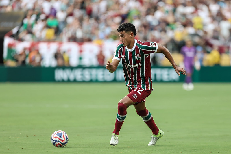 Central FLUMINENSE (@perfildacentral) on Twitter photo Renato Gaúcho deve repetir a formação que derrotou a Inter de Milão.
Fuentes, no lugar de Renê suspenso, é a única mudança.
🗞️ <a href="/edmacieldesa/">Edgard Maciel de Sá</a> Renato Gaúcho deve repetir a formação que derrotou a Inter de Milão.
Fuentes, no lugar de Renê suspenso, é a única mudança.
🗞️ <a href="/edmacieldesa/">Edgard Maciel de Sá</a>