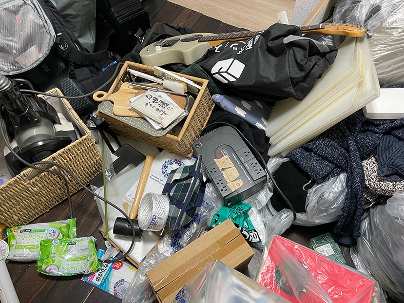 THASHIM62154594's tweet photo. 新しい事務所の片付けが終わる気配がない。
良かったのはシネマ・ロサに歩いて行けるようになったことだけ。あと池袋演芸場か。 https://t.co/eS81W4qXB9