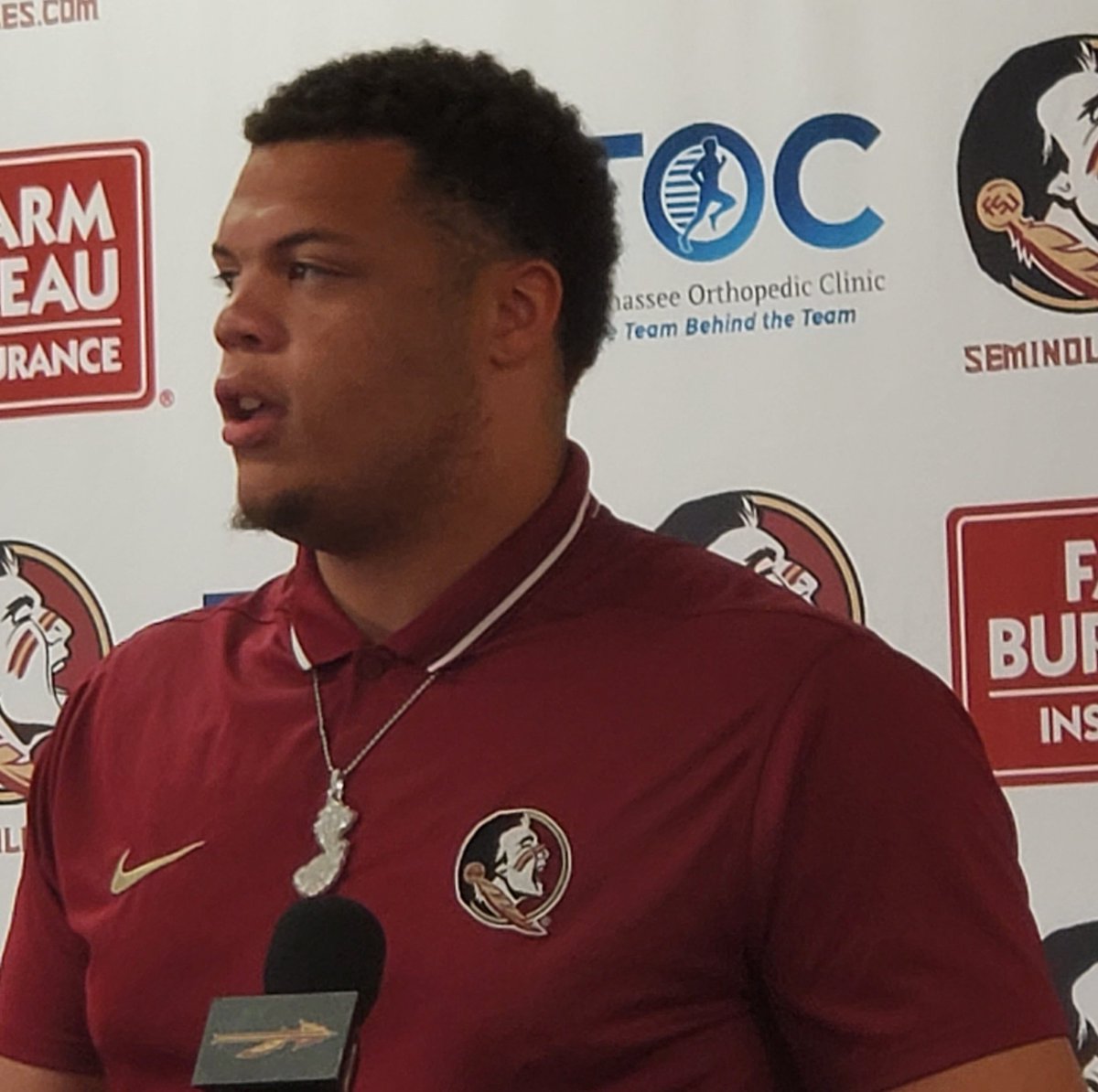 Ja'Elyne Matthews didn't have interest in football at first. Here's how the New Jersey native grew to love the game and found his way to #FSU. My feature.

#Nolefam 

tallahassee.com/story/sports/c…