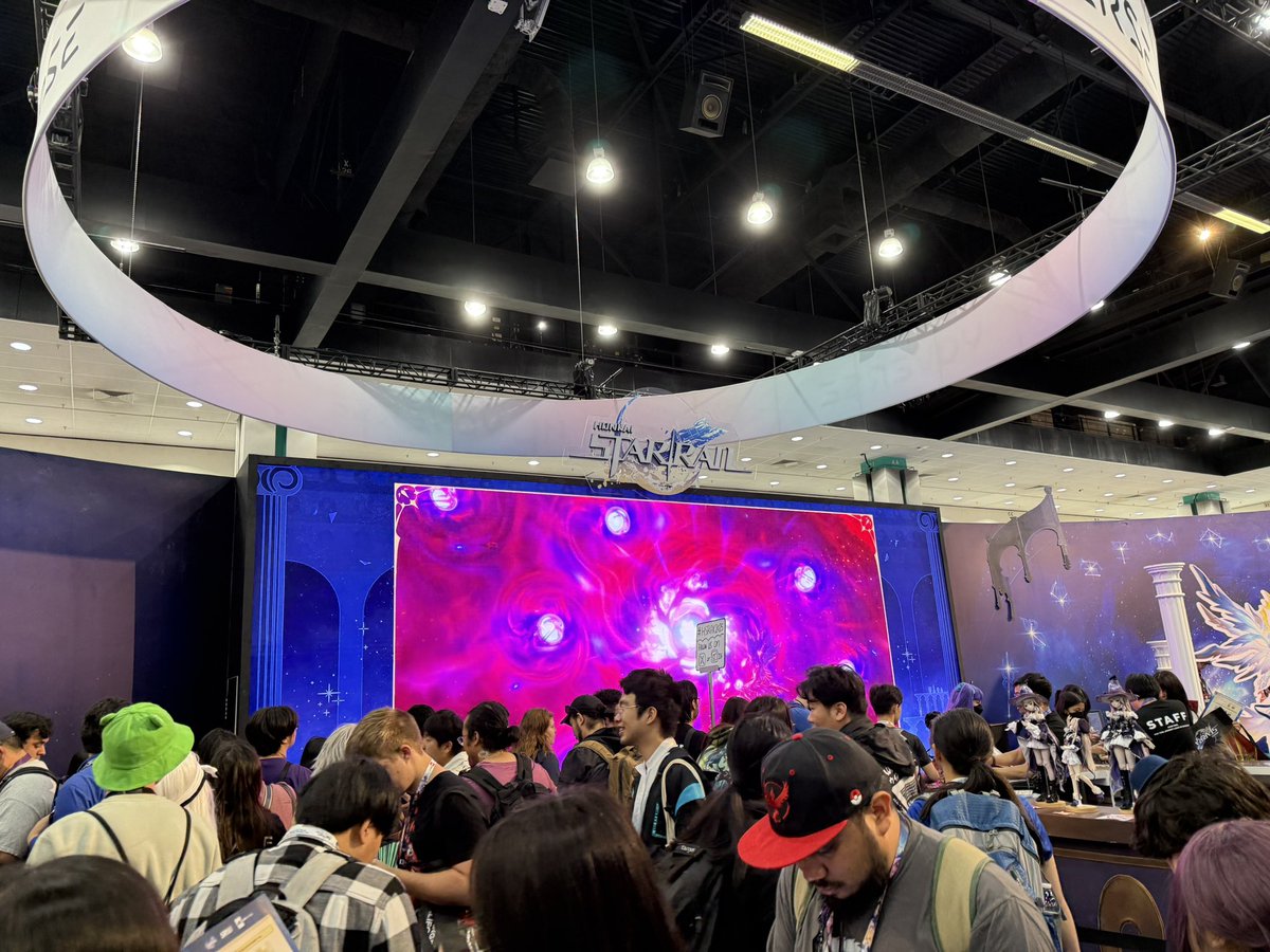 ik90ghost's tweet photo. At star rail booth in ax #HSRAX2025 https://t.co/LRM3nH9qPj
