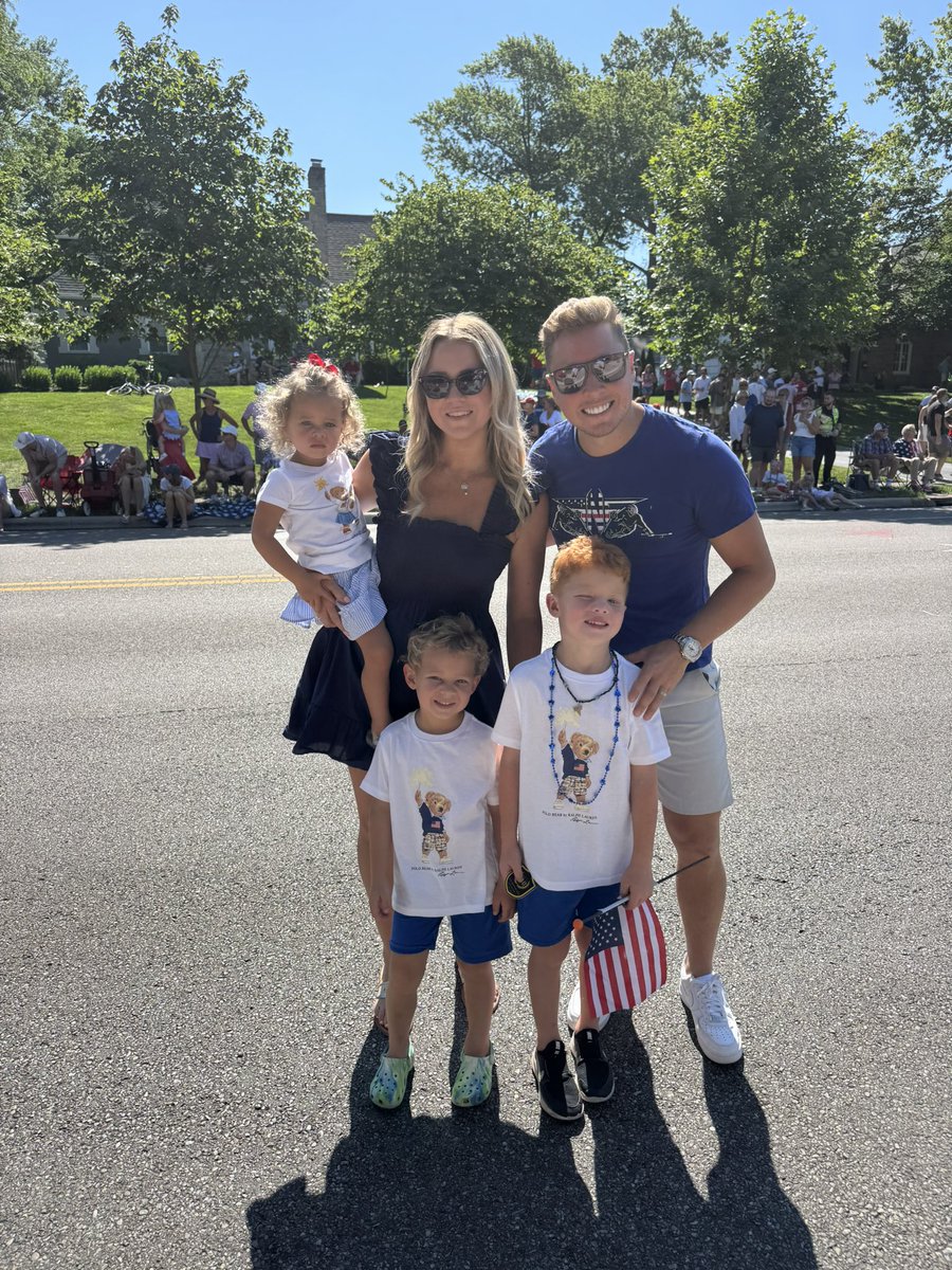 CamAtkinson1389's tweet image. Happy 4th of July from the Atkinsons 🇺🇸🇺🇸🇺🇸