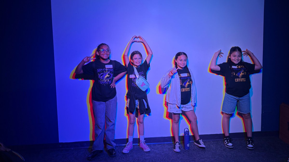 Happy 4th of July 🤩 Celebrate with us—Arizona Science Center is OPEN and ready to spark your curiosity all day weekend! Ignite your imagination and discover the science behind the spectacular colors and sparks of the season ✨ azscience.org/buy-tickets
