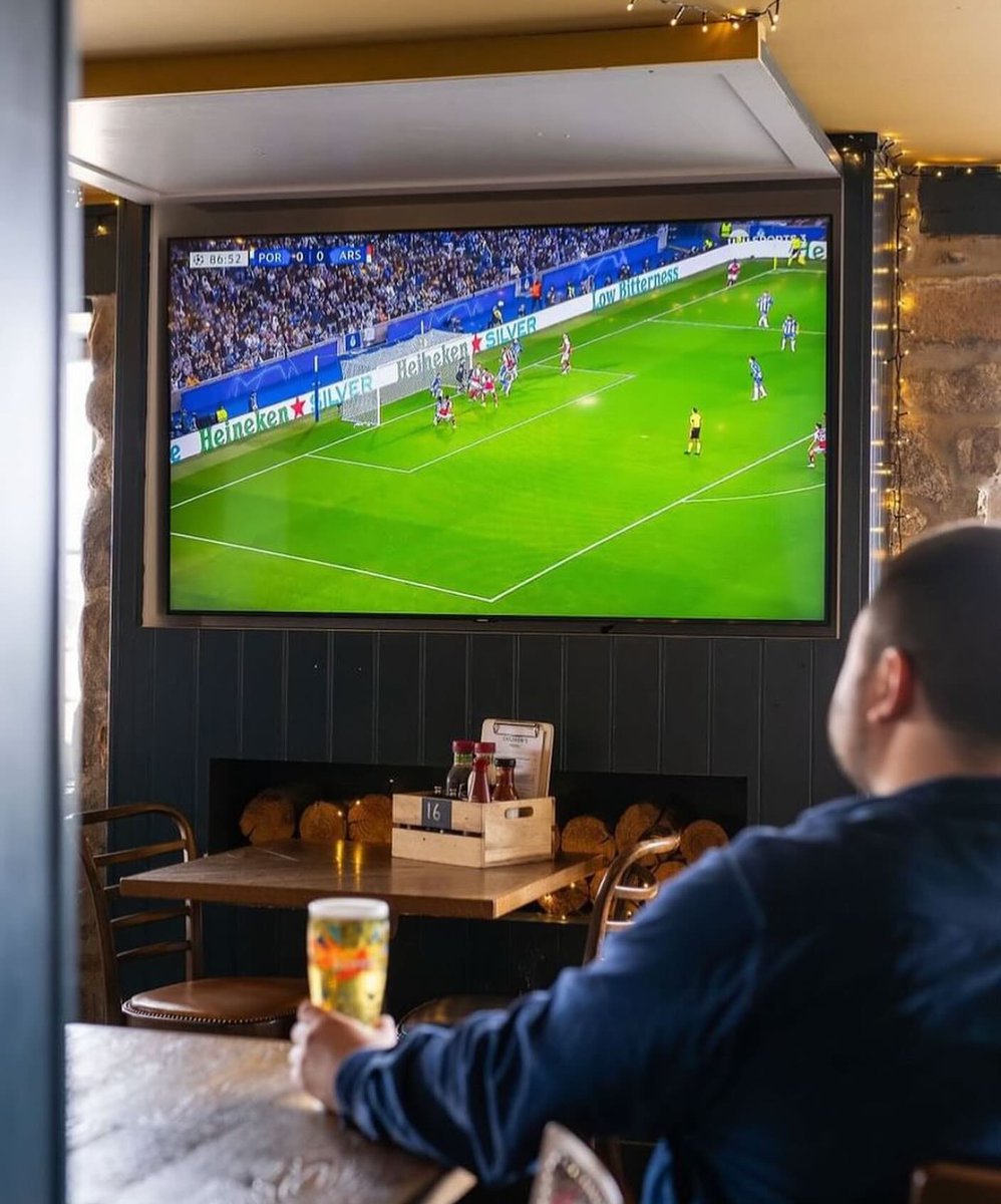 Where better to watch the start of England’s Euro 2025 journey than Sutton Harbour?

This Saturday, the Lionesses kick off their campaign with an 8pm Group D clash against France, live on ITV.

Why not come down?

📷: The Ship 

#Euro2025