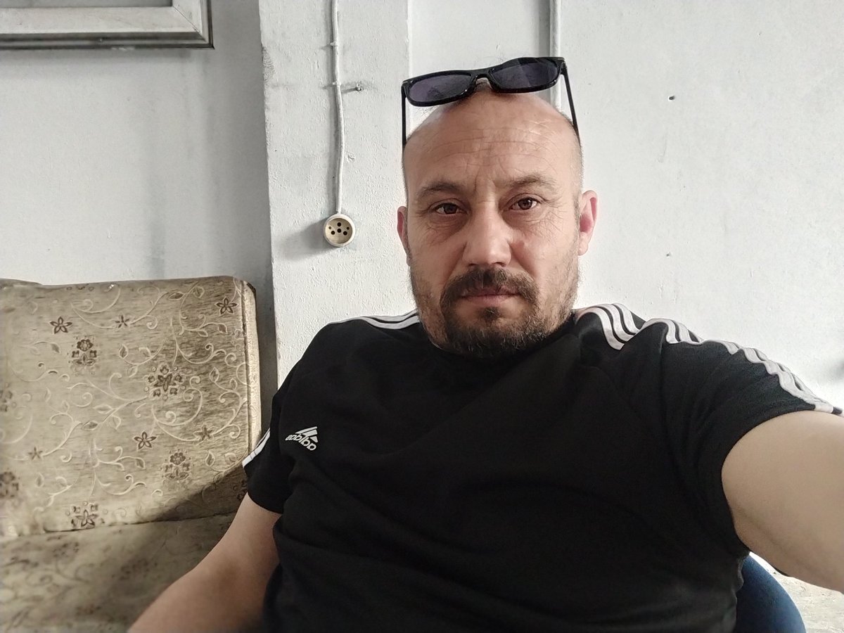 Bana umut bağlama benim Toprak sözüm var