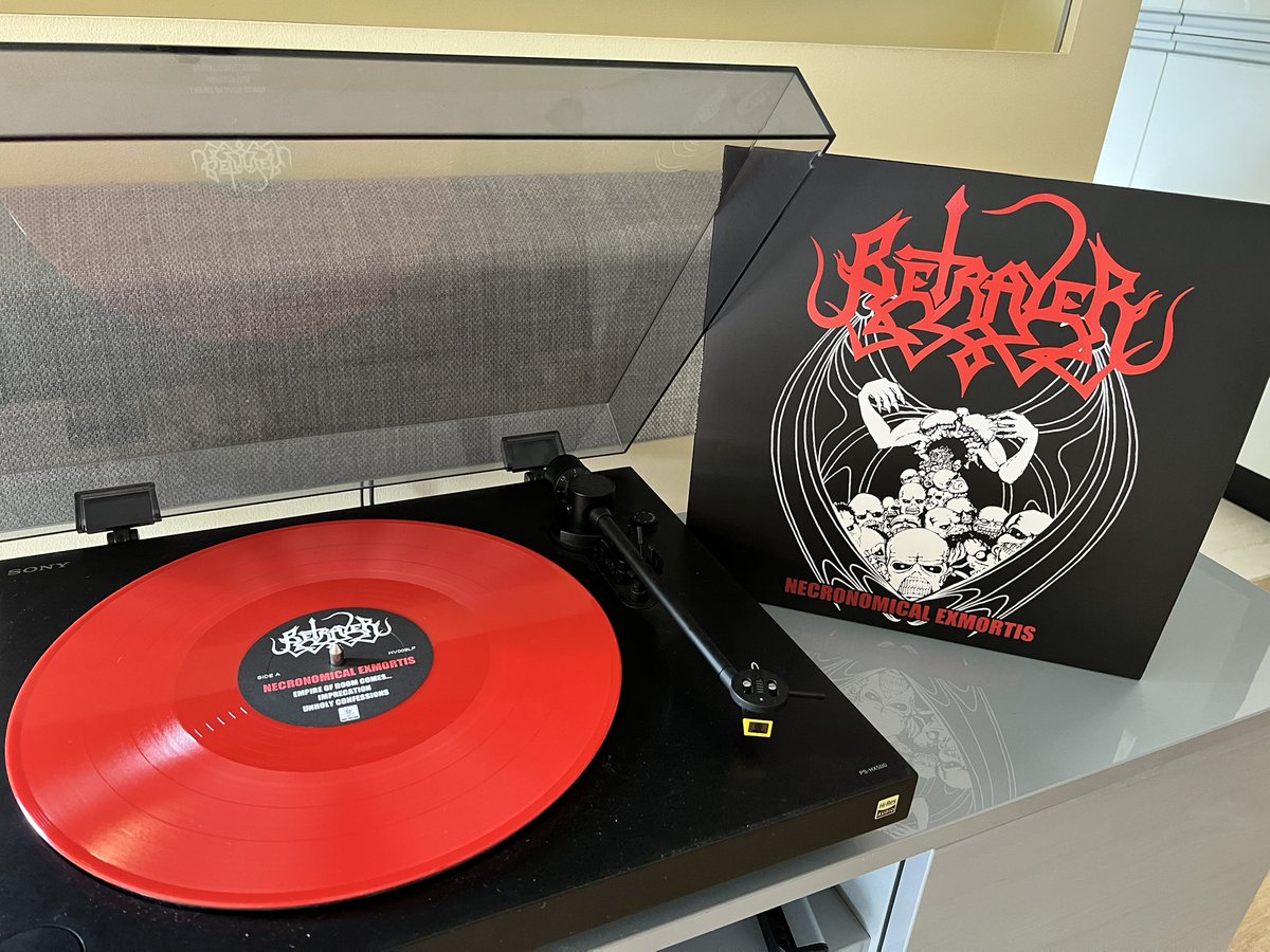 Hailz #Betrayer #NecronomicalExmortis &amp; #HighVoltage 🔥🔥🔥
„Blood, acrid blood,
Jesus nailed to the cross,
Church godless rot,
Betrayed, dying god”
Promo Copy 
1oo4