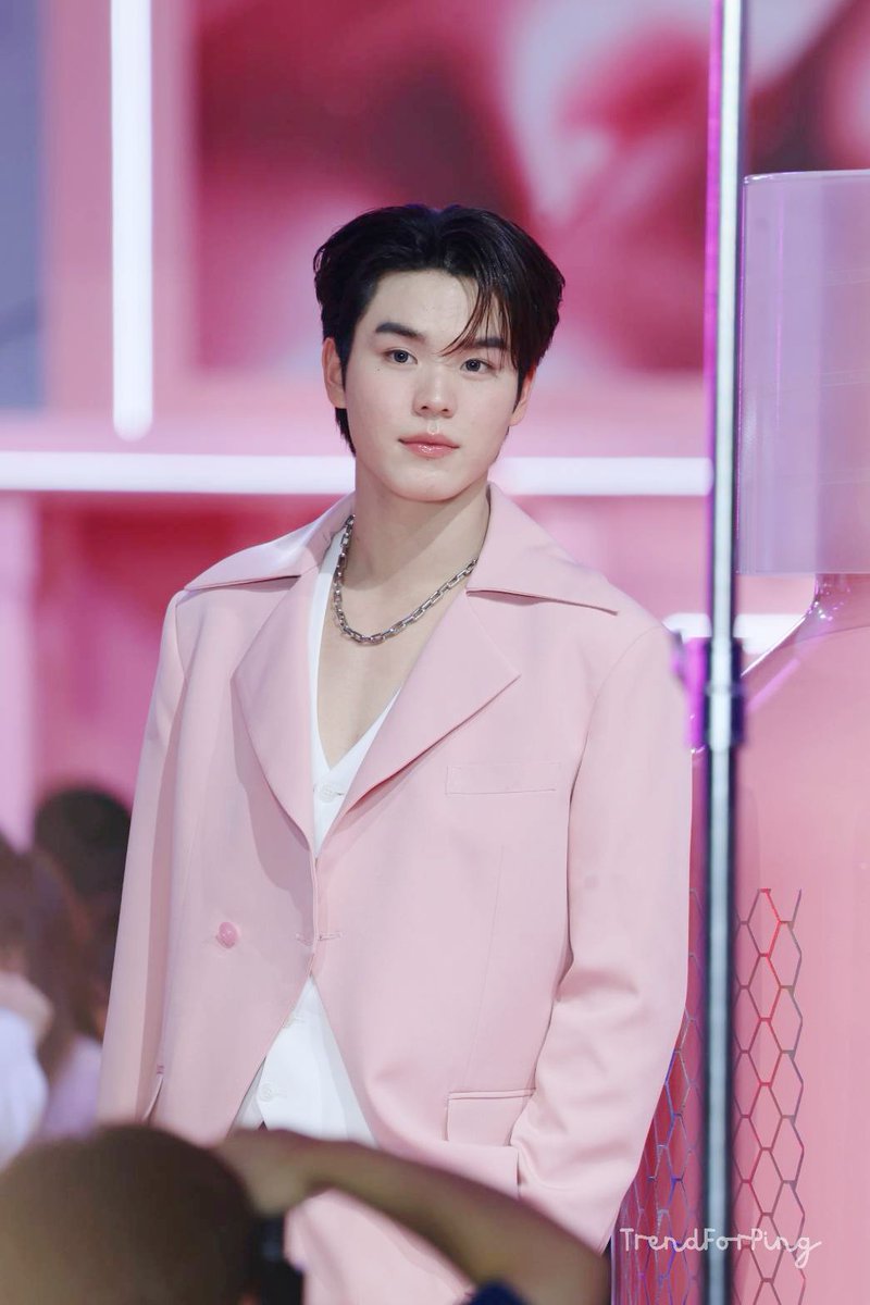 𝐓𝐫𝐞𝐧𝐝𝐟𝐨𝐫𝐏𝐈𝐍𝐆 (@trendforpk) on Twitter photo ขอขอบคุณ <a href="/LOrealParisTH/">L'Oréal Paris TH</a> ที่เชิญ ปิง มาร่วมงานในวันนี้นะคะ ขอบคุณสำหรับการดูแลแฟนคลับอย่างดี อบอุ่นน่ารักมากๆ ค่ะ ขอบคุณแฟนคลับทุกทีมด้วยนะคะ ที่มาร่วมพูดคุยและแชร์โมเม้นท์น่ารัก ๆ กัน เจอกันใหม่งานหน้านะคะ
PING WITH PINK CARPET
#LOrealGlycolicPeelxPing
#PingKrittanun #TaLingPing ขอขอบคุณ <a href="/LOrealParisTH/">L'Oréal Paris TH</a> ที่เชิญ ปิง มาร่วมงานในวันนี้นะคะ ขอบคุณสำหรับการดูแลแฟนคลับอย่างดี อบอุ่นน่ารักมากๆ ค่ะ ขอบคุณแฟนคลับทุกทีมด้วยนะคะ ที่มาร่วมพูดคุยและแชร์โมเม้นท์น่ารัก ๆ กัน เจอกันใหม่งานหน้านะคะ
PING WITH PINK CARPET
#LOrealGlycolicPeelxPing
#PingKrittanun #TaLingPing