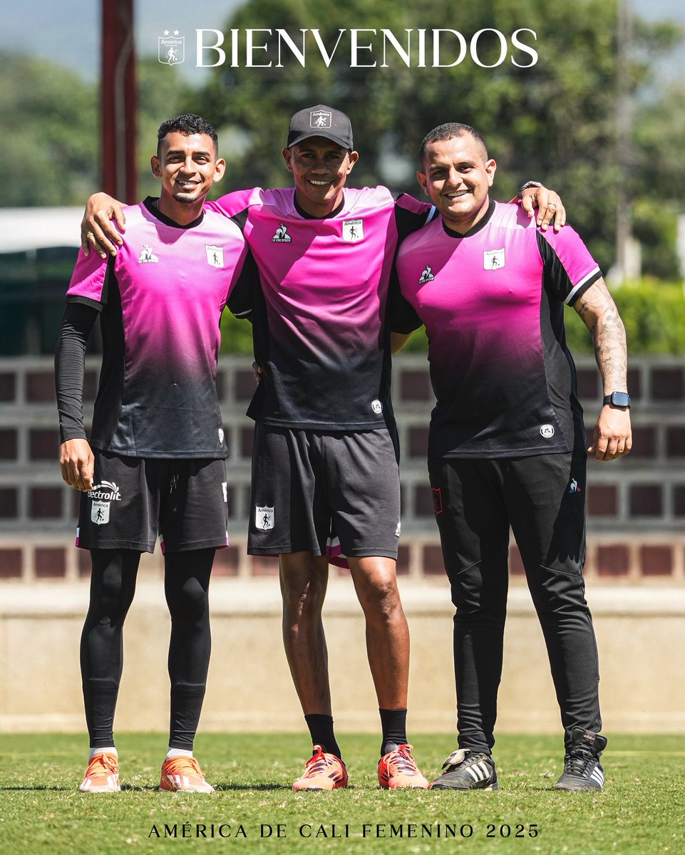 ¡𝐁𝐢𝐞𝐧𝐯𝐞𝐧𝐢𝐝𝐨𝐬, 𝐩𝐫𝐨𝐟𝐞𝐬! 👹🇵🇪

👤 D.T. Carlos Hernández 
📋 A.T. Juan David Díaz Florián
💪 P.F. Roger Villalobos