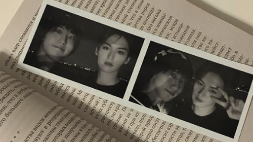 MafuGiven_'s tweet photo. Minsung AU | Room For Two

Dois jovens encontram refúgio na companhia um do outro. Entre dúvidas e inseguranças, eles aprendem que o amor pode ser um lugar seguro;

Ou

Onde Jisung descobre sobre seu autismo e foi nos olhos de Minho, que ele se sentiu seguro. https://t.co/zm42yVJCjW