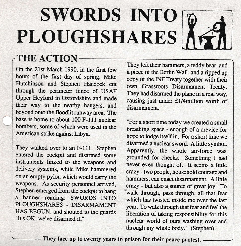 MadocCairns's tweet image. March 21st 1990. Two Ploughshares activists enter USAF Upper Heyford in Oxfordshire &amp;amp; disarm an F-111 nuclear-capable fighter-bomber, causing the equivalent to £650,000 worth of damage in today's money. Charged and convicted of criminal damage.