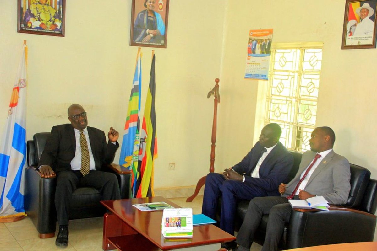 Owek. Byakutaga congratulated Justice Opyere on his posting to Hoima High Court and reaffirmed the Kingdom's support and cooperation with the judiciary.