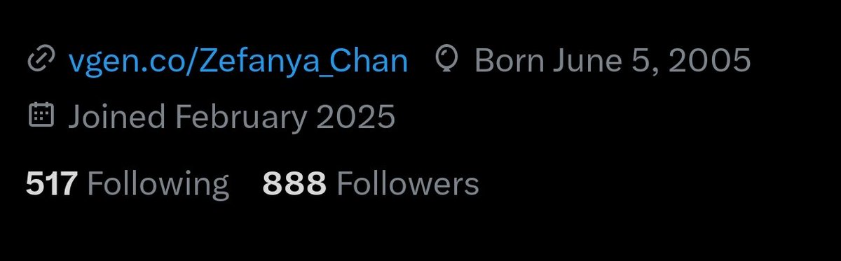 ZefannyaaChan's tweet image. Let's goo thankyou so much I hit the milestone live you guys π₯Ήπ«Ά
#moots