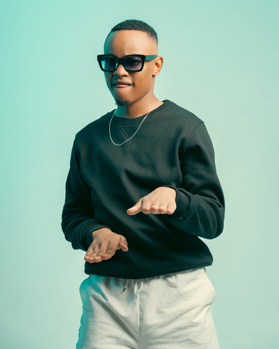 Ghetto Radio (@ghettoradio895) on Twitter photo 89.5FM ndio form leo, si hata wewe umeona <a href="/DJRICKSKENYA/">djrickskenya</a> ako very ready!
Tune in for #Dundaa until late night.
Stream live on ghettoradio.co.ke
#stenjenijamo 89.5FM ndio form leo, si hata wewe umeona <a href="/DJRICKSKENYA/">djrickskenya</a> ako very ready!
Tune in for #Dundaa until late night.
Stream live on ghettoradio.co.ke
#stenjenijamo