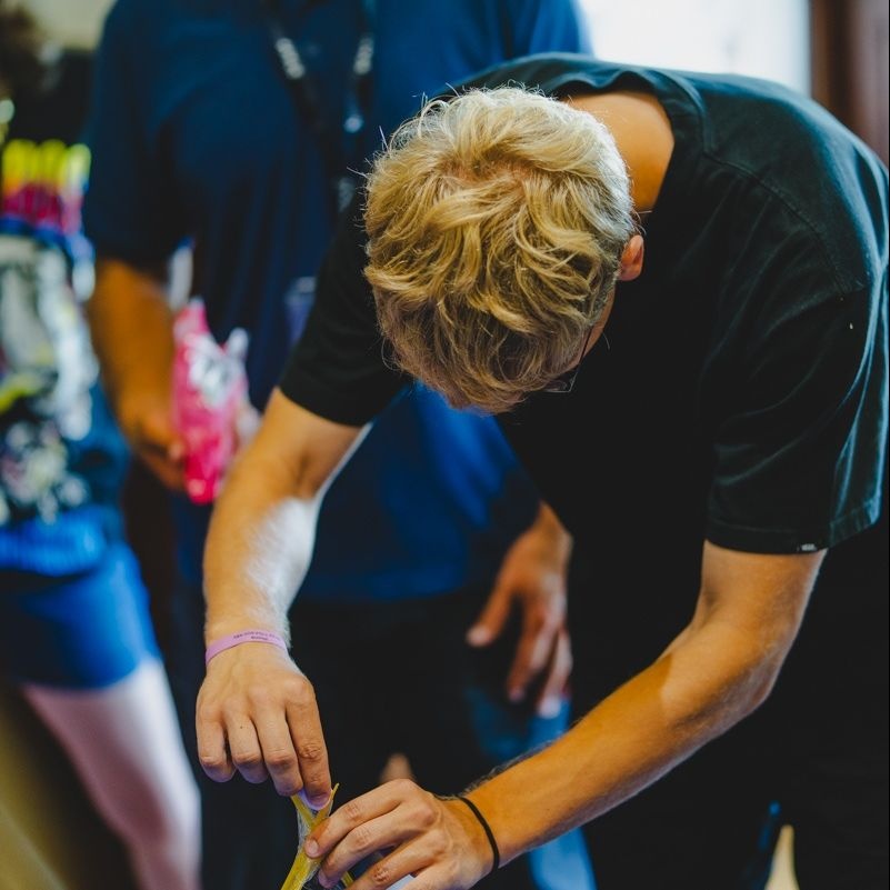 As the first week at Earlscliffe draws is in full swing, the campus is buzzing with stories, smiles, and standout moments🌊

The sense of purpose and friendship is inspiring.