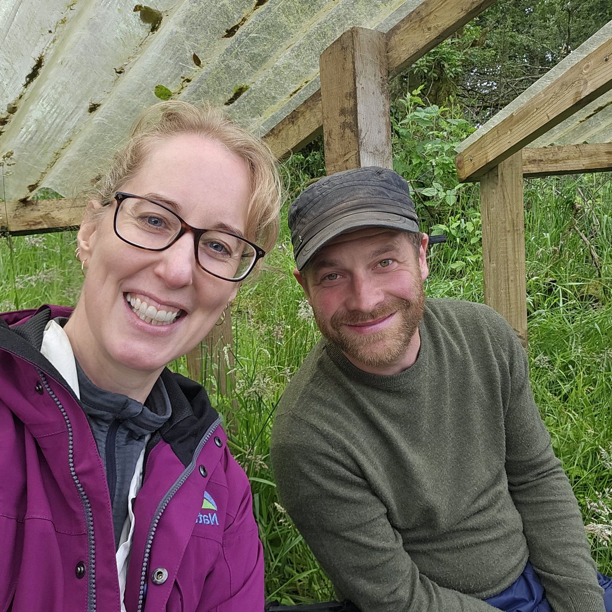 lornaslater's tweet image. Wonderful day seeing nature-friendly farming, kites, red squirrels, osprey and of course beavers @argatyredkites (mama beaver has been nursing kits and clearly needed some carbs!) Thank you Tom Bowser.