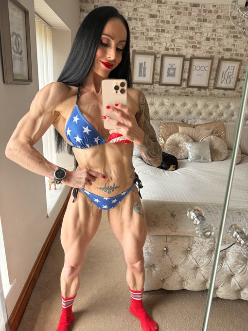 Watch 💞 𝘙𝘦𝘣𝘦𝘤𝘤𝘢 𝘑𝘢𝘥𝘦 💞's leaked NSFW photo on TwXstars