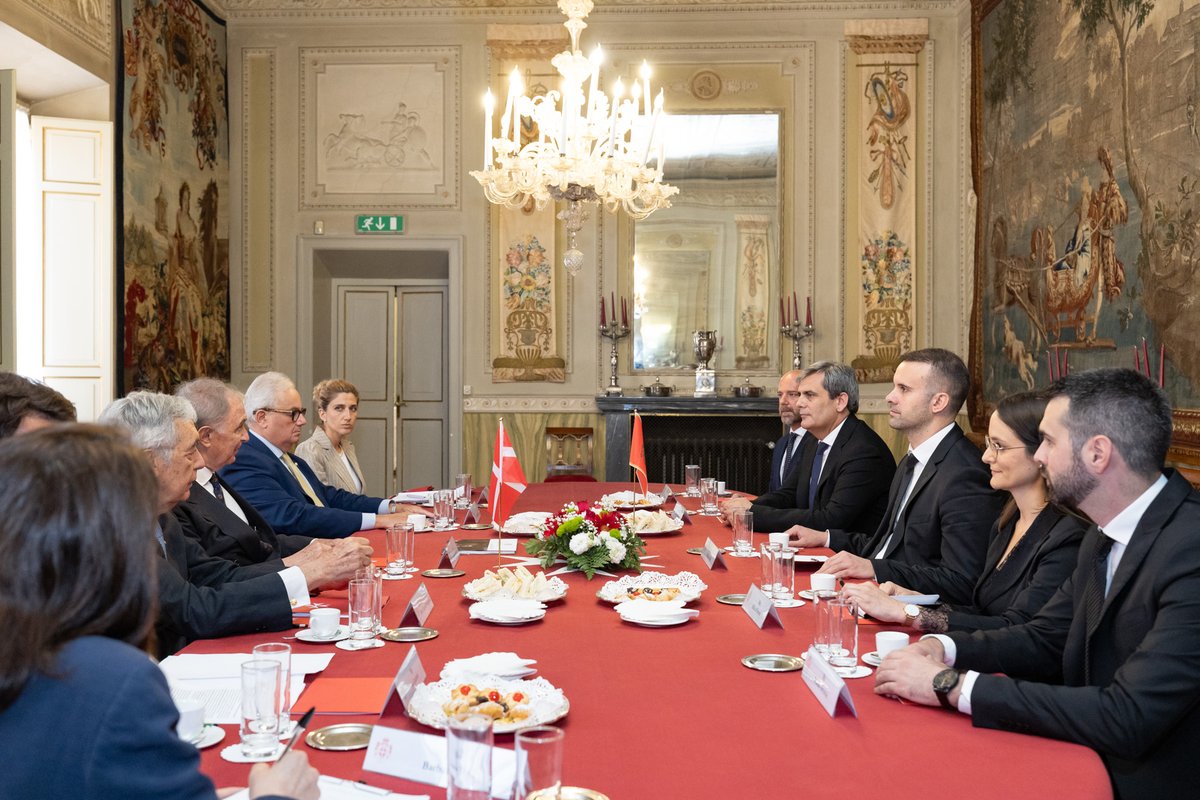 The Prime Minister of #Montenegro, Milojko Spajić, was received this morning at the Magistral Palace by the Grand Chancellor of the #OrderofMalta, Riccardo Paternò di Montecupo.
orderofmalta.int/news/grand-cha…