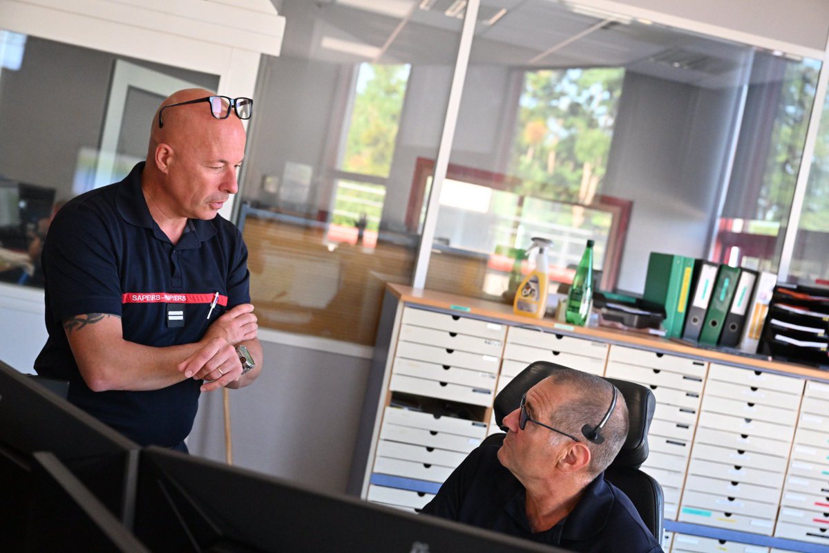 Mise à l’épreuve du réel NexSIS 18-112 : nouvelle mission accomplie pour le Sdis 95 ! 🚨

Ce jeudi, pendant 12 heures, le CODIS et les CIS, Centre d'incendie et de secours, ont entièrement basculé sur <a href="/NexSIS18_112/">NexSIS 18-112</a> , le futur système d’information et de commandement unifié des