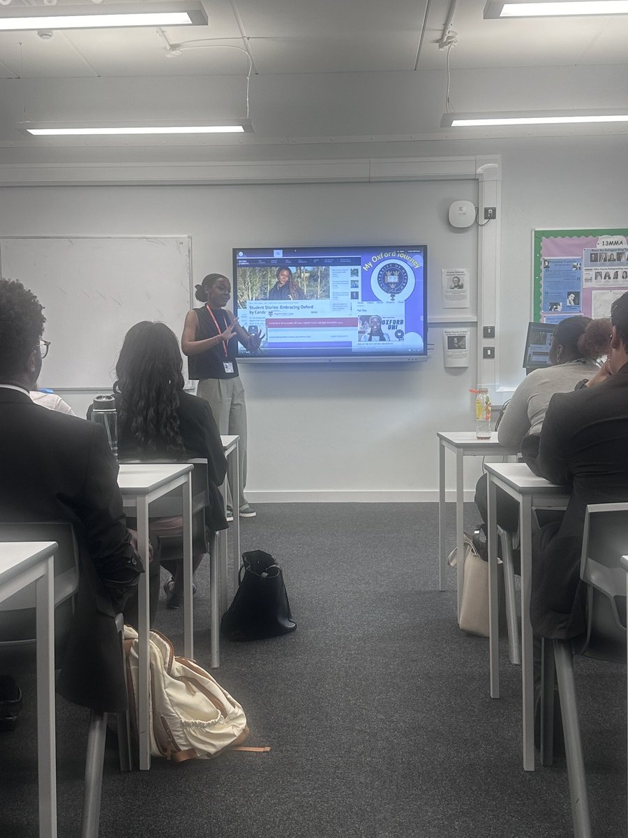 This week we had a careers talk delivered by an Oxford Graduate and soon to be Harvard student. 
Candace O gave great pointers to our students who are looking to study Medicine and/or apply for Oxbridge.

#WeAreHarrrisClaphamSixthForm #Careers