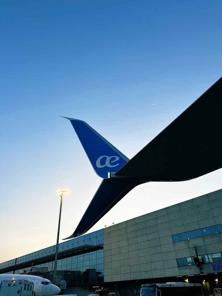 Buenos y azules días, aunque con SLOT