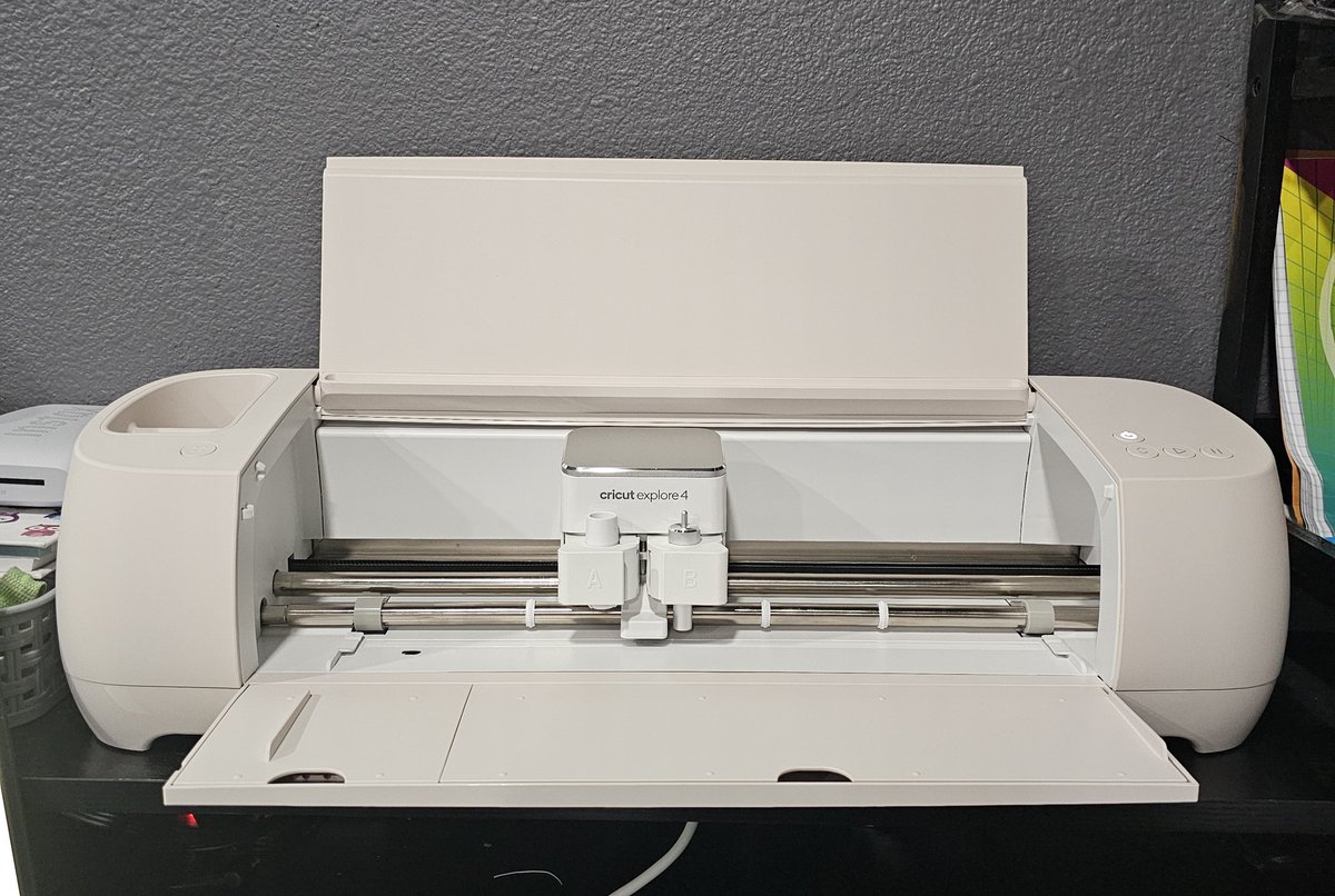 ContdBookmarks's tweet image. Happy birthday to me!! Thank you @smolship1