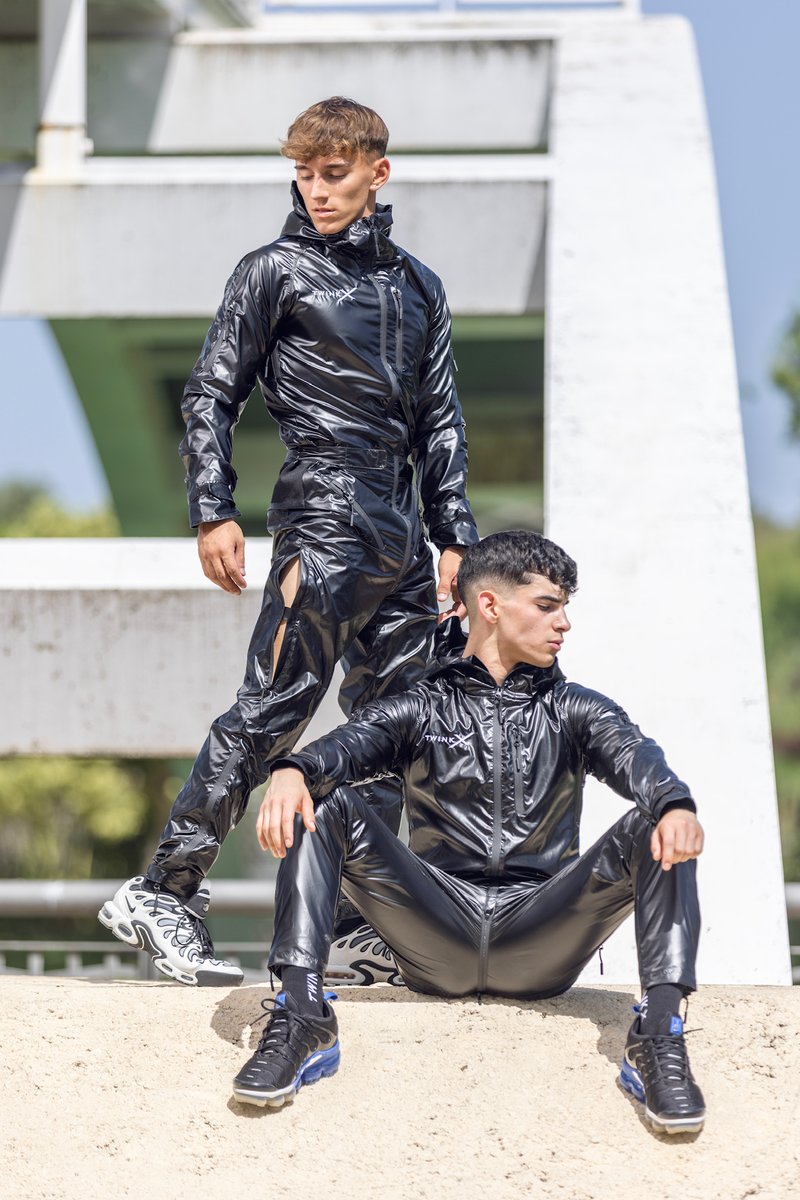 🆕 UNZIP YOUR LIMITS. COME.X. PLAY.💦 
Because this isn’t for playing nice.

This is the drop you asked for. More zippers. More control. More game.

twink-x.com/products/come-…