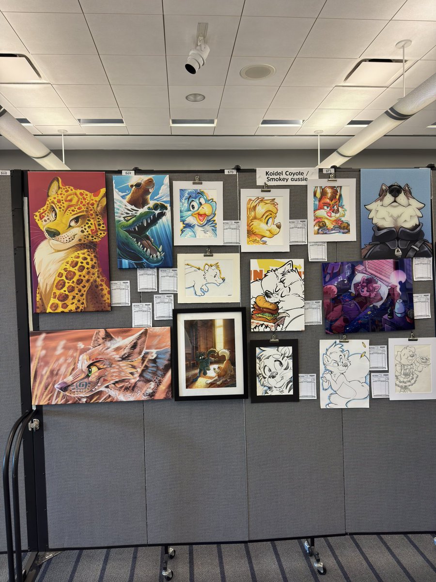 KoidelCoyote's tweet image. AC art show is up and running!
I have a bunch of original pieces and 2 prints making a last reappearance!
(Coyote and Jaguar)
Go check it out :3
also some stuff at the +18 show!
