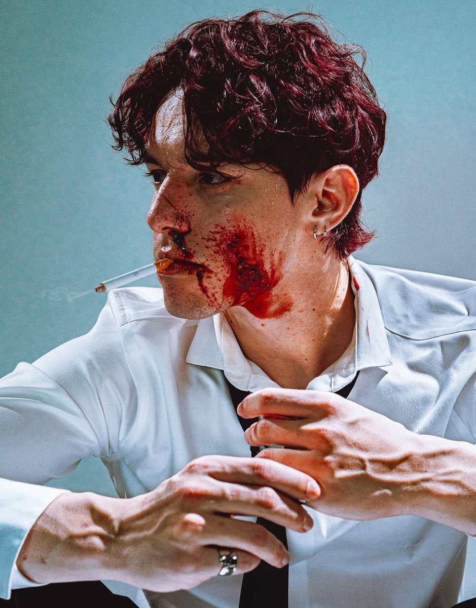 meet n greet tomorrow at anime expo at the ara culture booth 3pm

excited to see you guys 🖤