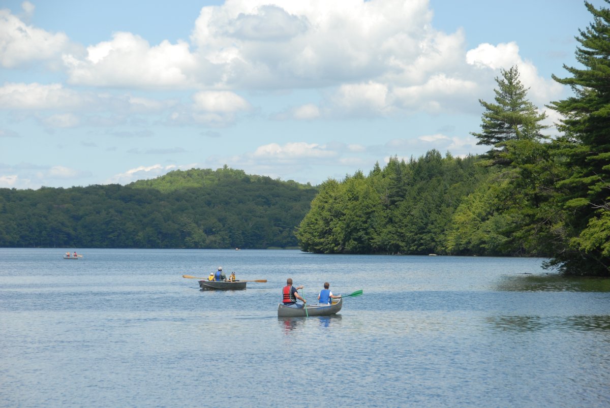 Happy Fourth of July, New York! As you head out on the water this weekend, remember to boat smart, sober, and safe! Wherever you're celebrating, we hope today brings lots of joy and lifelong summer memories. 🇺🇸

Learn more about boating safety: loom.ly/61z4HII