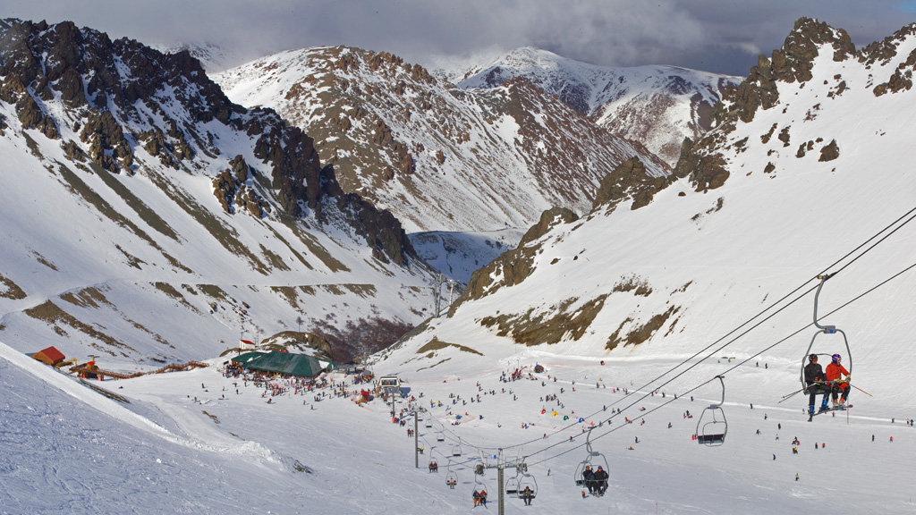 “Las condiciones en las que está hoy el cerro (La Hoya) son peores de cuando tenía el manejo el Estado”
fmdellagoesquel.com.ar/las-condicione…
