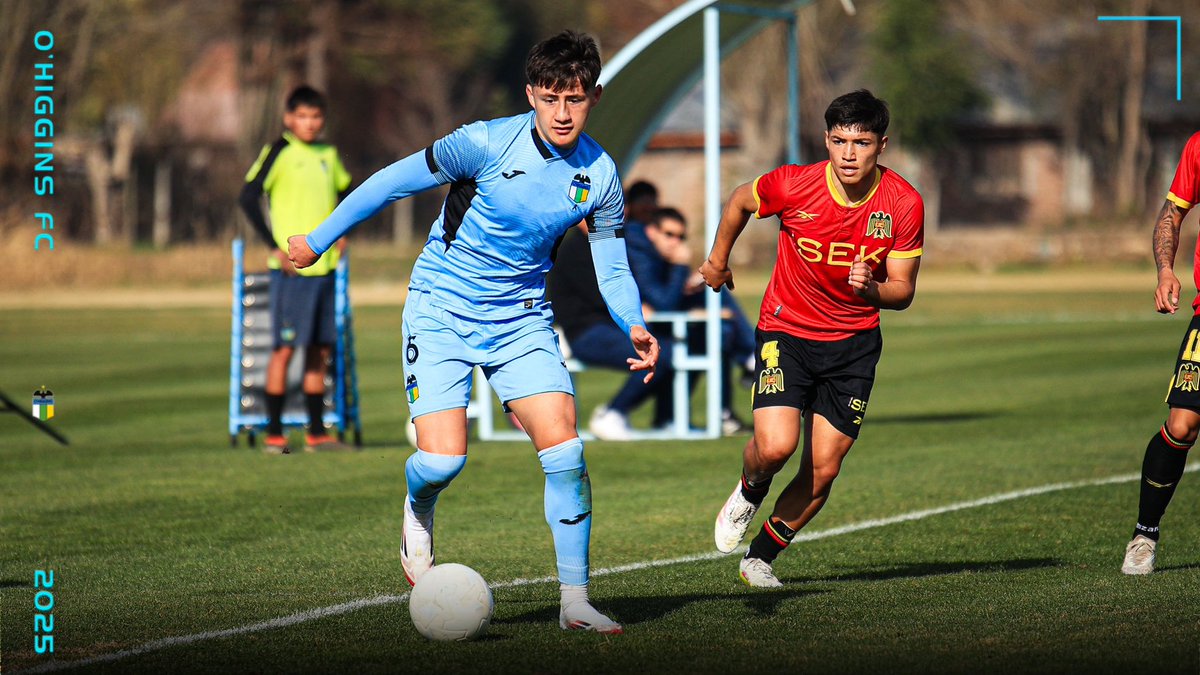 🔰 ¡Final del partido! Por los Cuartos de Final de la Copa Futuro 2025, nuestra Sub 18 igualó 1-1 ante Unión Española.

⚽️ El gol de los celestes fue de Juan Poblete.

➡️ El ganador de la llave se definirá mediante los lanzamientos penales.

#FútbolJovenOHI 🇧🇼