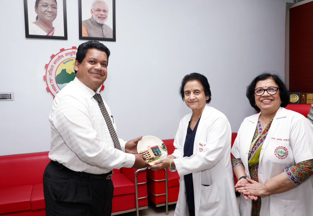 DRDO_India's tweet image. Defence Institute of Physiology and Allied Sciences (DIPAS), DRDO signs MoU with AIIMS, Rishikesh for conducting clinical trials and advanced research in the field of Biomedical Devices and supplements related to human performance in extreme environments. This collaborative…