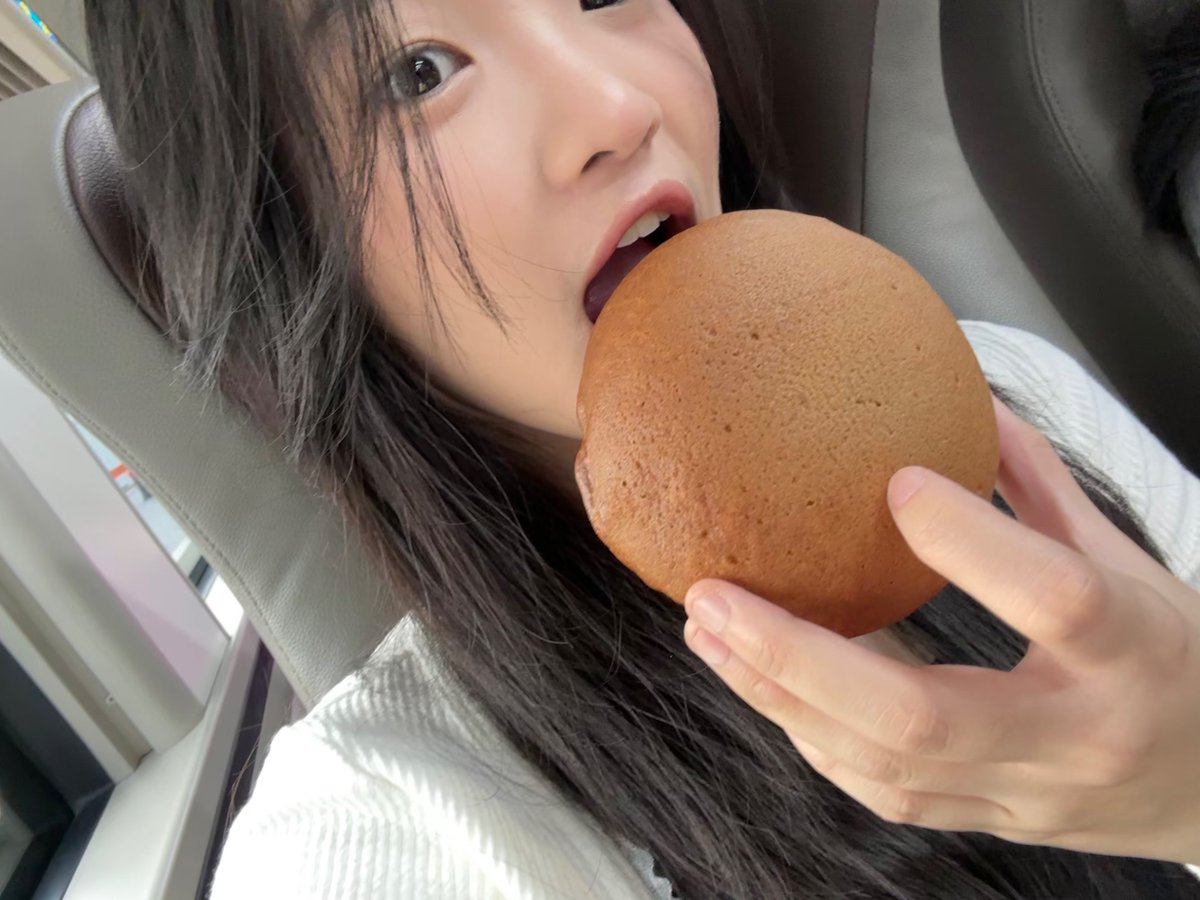 CErine_JKT48's tweet photo. #DiesVenErine https://t.co/9cvvkOIeBw