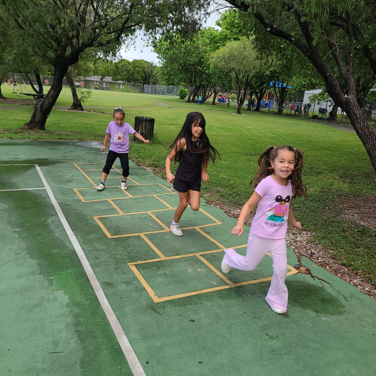 mdcpsmigrant's tweet image. Happy 4th of July!

M-DCPS Smart Start Summer Camp
#YourBestChoiceMDCPS
#Summer305
@SuptDotres
@MDCPSTitleI
@MDCPS