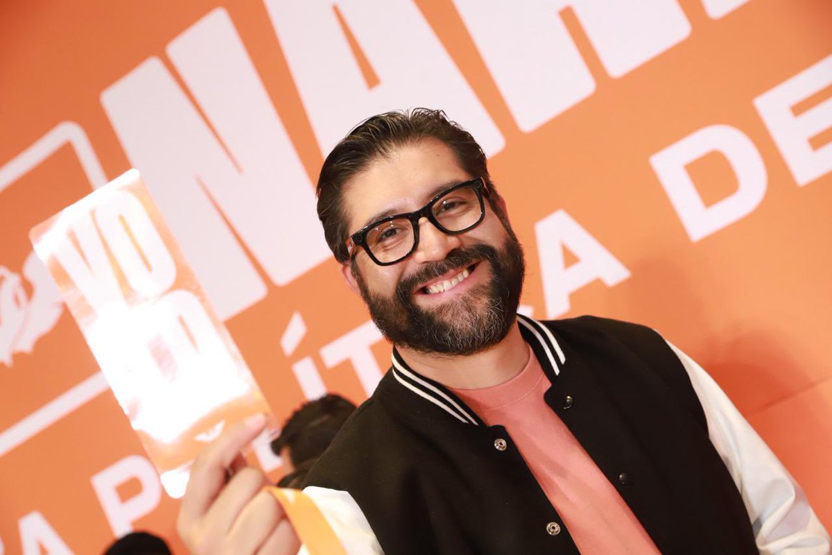 . #LaFuerzaNaranja , la nueva fuerza de México está lista para construir en colectivo con las mexicanas y mexicanos la alternativa de futuro que el país merece.