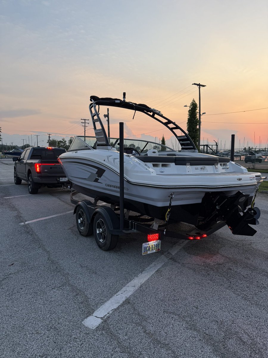 Towing this thing 86 miles tomorrow to Sandusky! Our longest haul yet with a Lightning. Excited to see how it goes! 🛻⚡️🚤